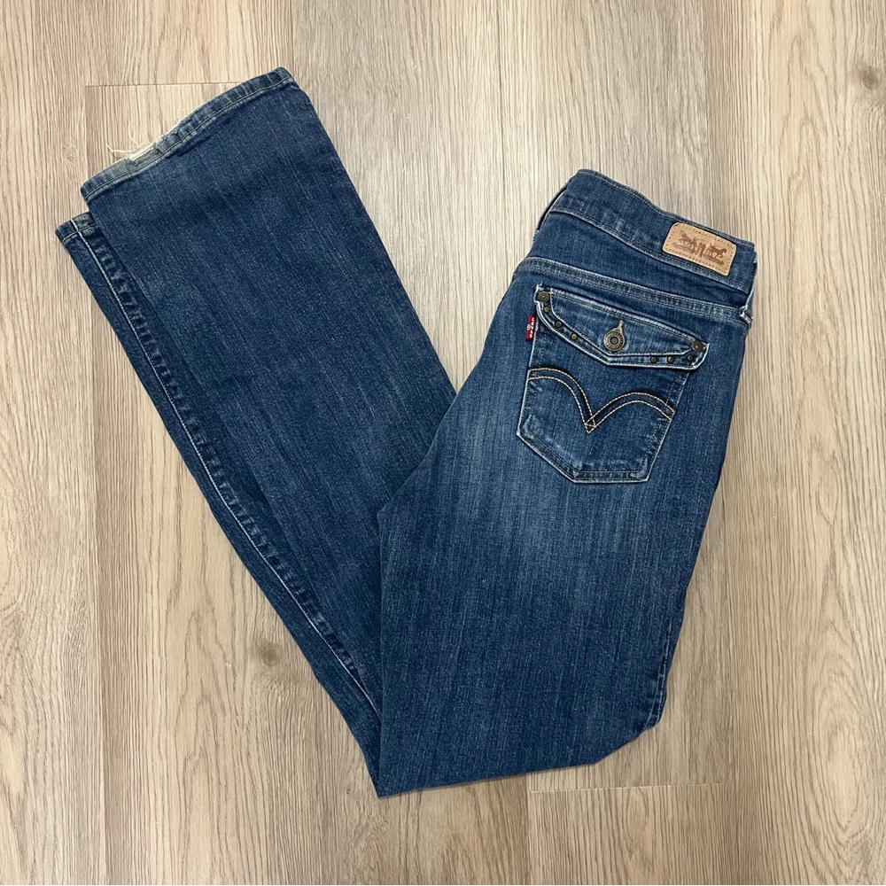 Levi’s 515 Bootcut Denim Jeans with Unique Flap Pockets - Size6L W28 L34
